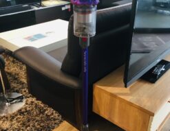 Dyson＊コードレスクリーナー＊Digital Slim Fluffy＊2021年製＊SV18FF　買取しました！