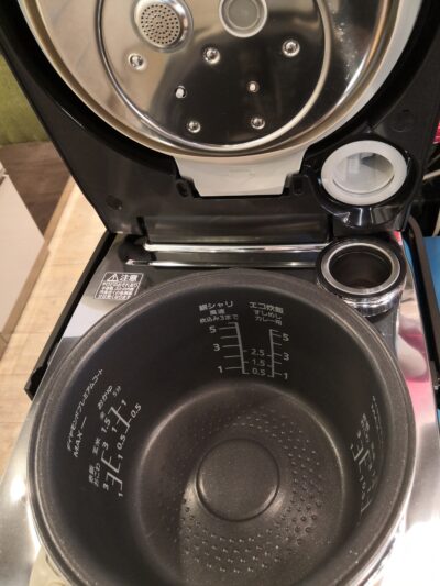 Panasonic 2018 Pressure IH rice cooker 2