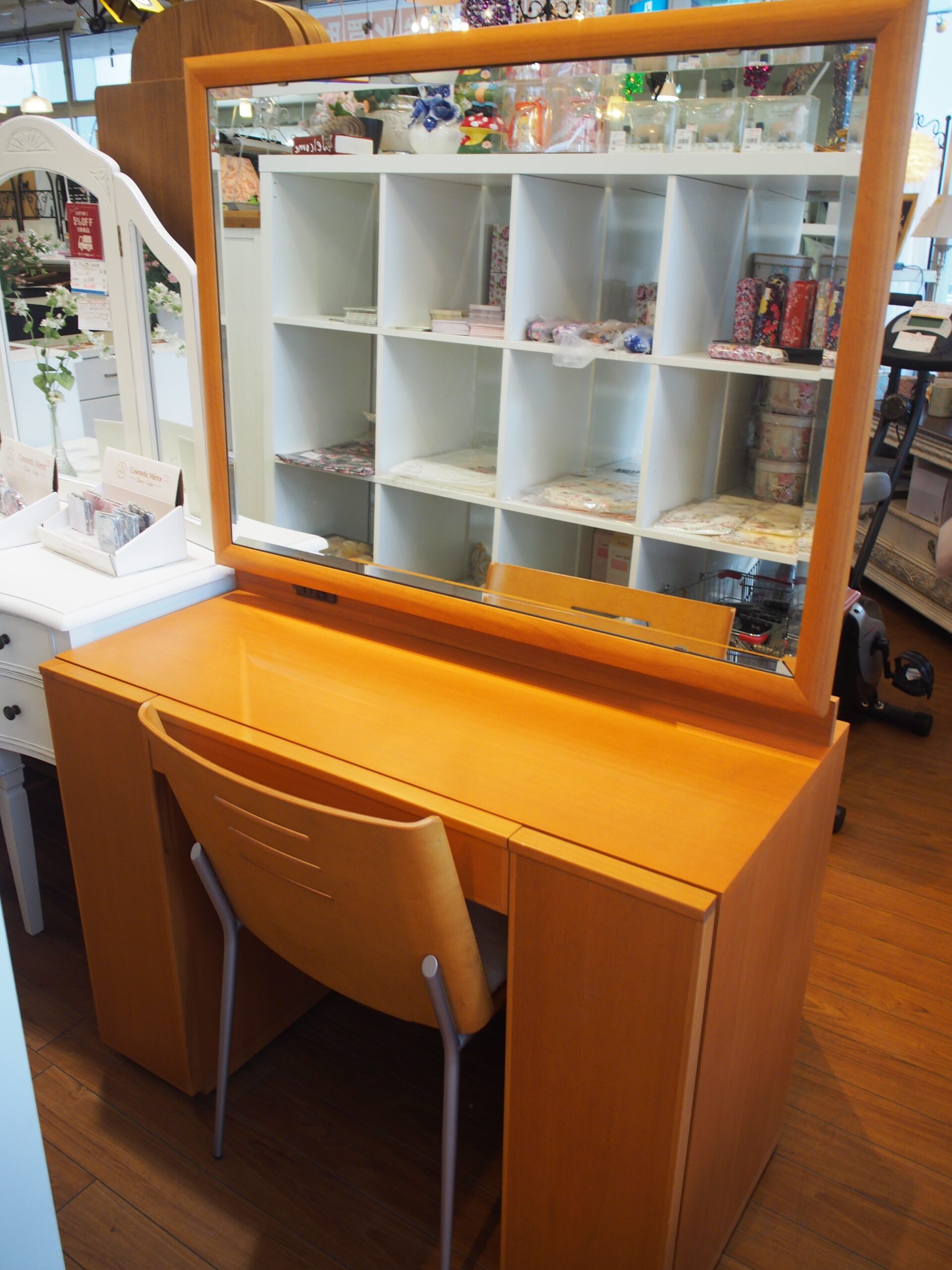 【ドレッサー】　【買取者確定中専用】【イスは別売り】 中古品】ドレッサー チェア付 買取しました！ | 愛知と岐阜の