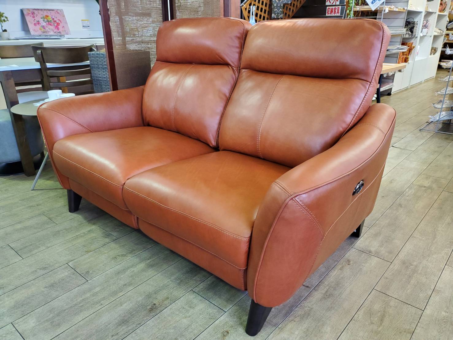 KG-3【新入荷 アウトレット】2シーターソファ オレンジ系