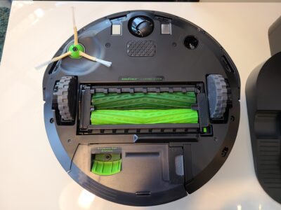  iRobot / アイロボット　Roomba / ルンバ　i3+　ロボット掃除機　クリーンベース　2021年製　高年式