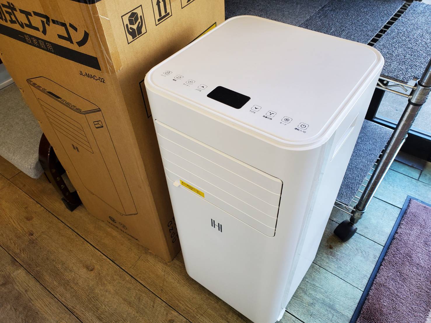 移動式エアコン　ポータブルクーラー　2022年製　JL-MAC-02