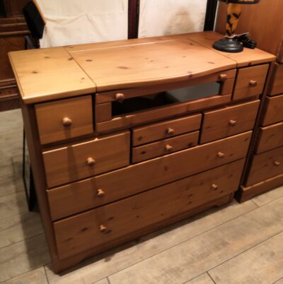 chardnnay dresser w1080 1