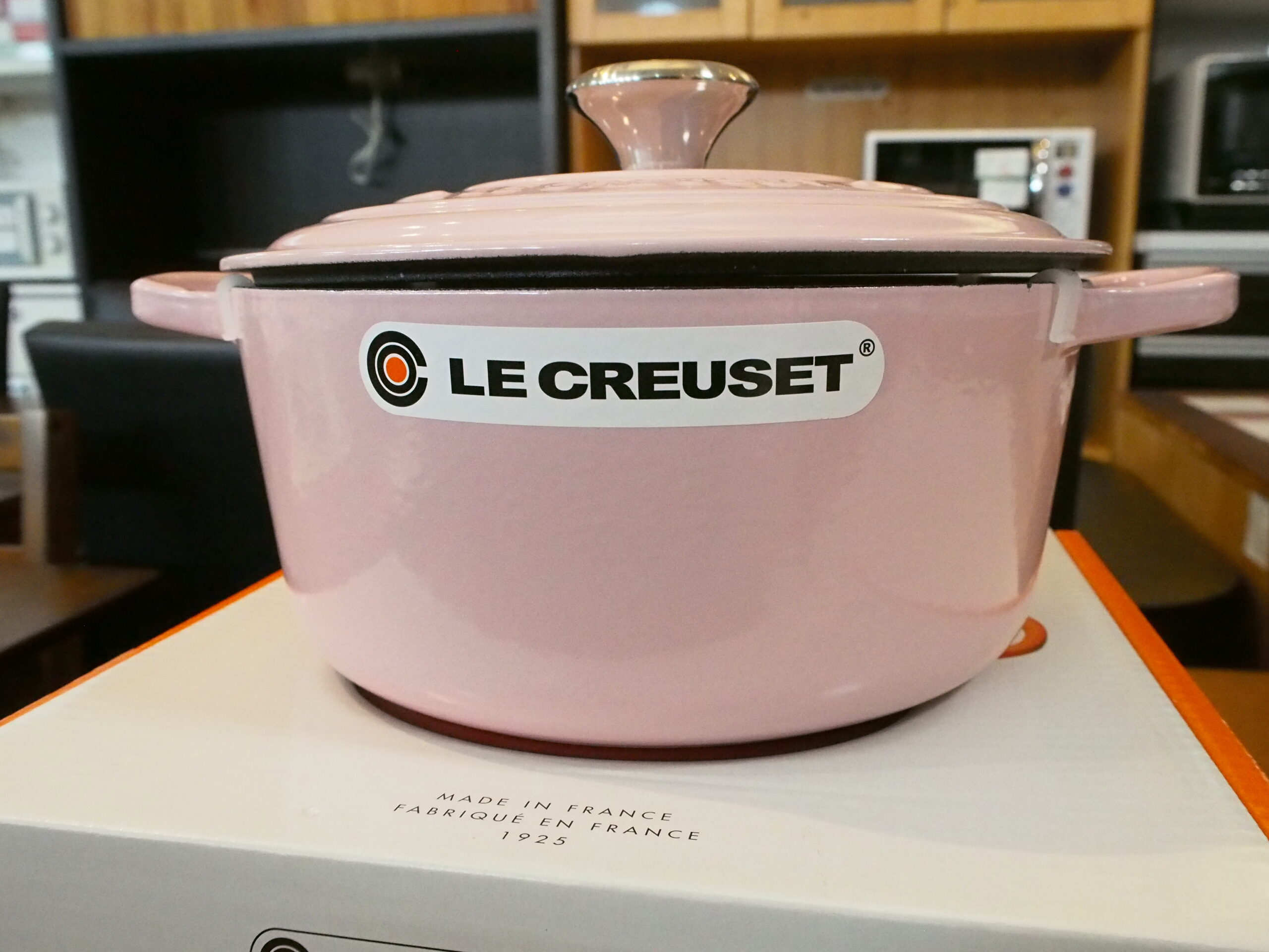 LE CREUSET シフォンピンク 両手鍋 24cm Le Creuset（ル・クルーゼ） 公式 鍋 IH IH対応 両手鍋