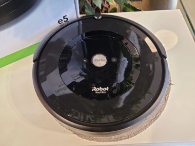 iRobot / アイロボット　Roomba / ルンバ　e5　ロボット掃除機　e5150　2021年製　高年式　美品