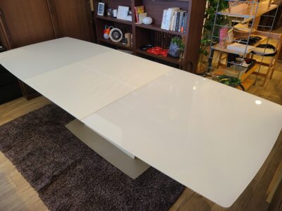 BoConcept / ボーコンセプト　Milano / ミラノ　エクステンションテーブル　ダイニングテーブル　ホワイト