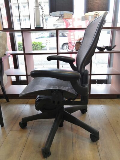Herman Miller Aeron Chair 2