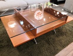 カリガリス calligaris living table