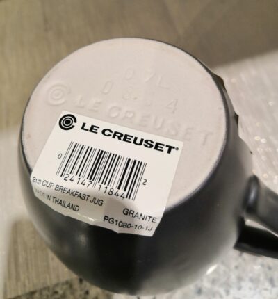 LE CREUSET ovenware pitcher loaf pan 1