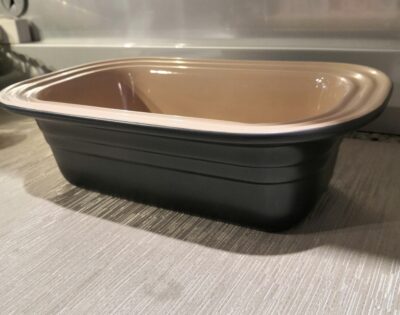 LE CREUSET ovenware pitcher loaf pan 3