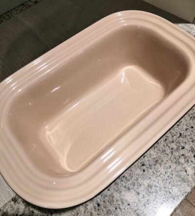 LE CREUSET ovenware pitcher loaf pan 4