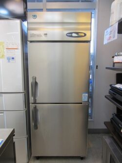 hoshizaki-hrf75zt-commercial-refrigerator-freezer-1