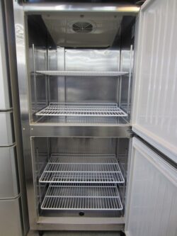 hoshizaki-hrf75zt-commercial-refrigerator-freezer-2