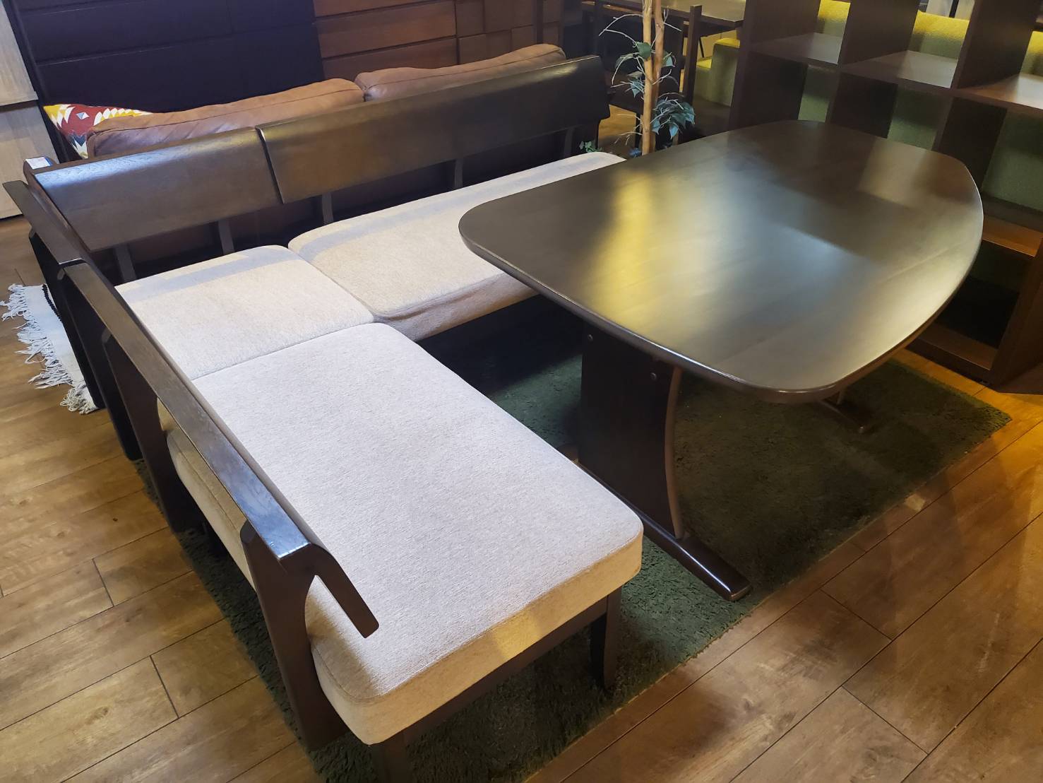 【展示品】イバタインテリア 飛騨 ダイニンチェア パーソナルチェア ※i4※ 展示品】イバタインテリア 飛騨 ダイニンチェア パーソナルチェア ※i4