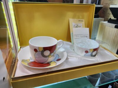 Noritake　”FRANK　LLOYDE　WRIGHT”　カップ＆ソーサー　ペアセット