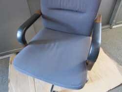 karimoku-XS0500ZW-chair-6