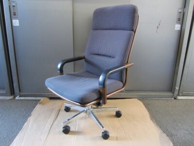 karimoku-XS0500ZW-chair-main