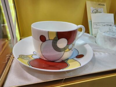 Noritake　”FRANK　LLOYDE　WRIGHT”　カップ＆ソーサー　ペアセット