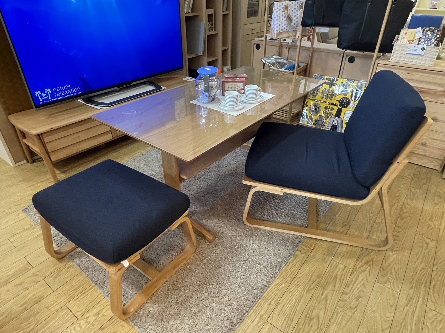 MUJI 無印良品 リビングでもダイニングでも使える テーブル ＆ チェア 
