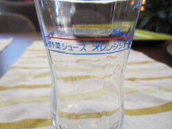 yakult-glass-2