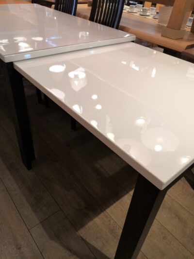 Extension type dining table 伸縮式ダイニングテーブル 3