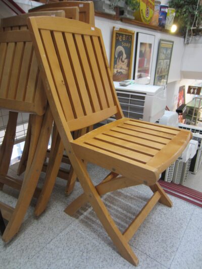 wood-folding chair-main