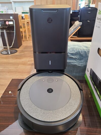 iRobot / アイロボット　Roomba / ルンバ　i3+　ロボット掃除機　クリーンベース付き　i355060　2021年発売モデル