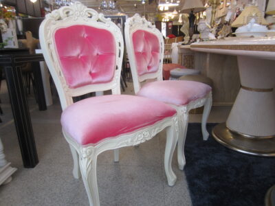 cat legs-princess-chair-main
