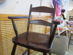 hida-chirdchair-2