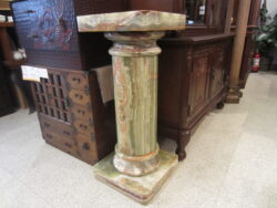 marble-Flower stand-1