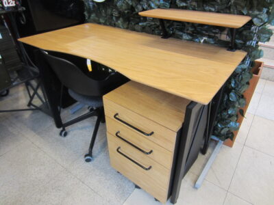 hauta-desk&wagon-main