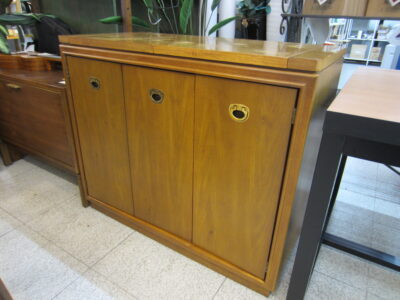 DREXEL HERITAGE-Bar cabinet-main