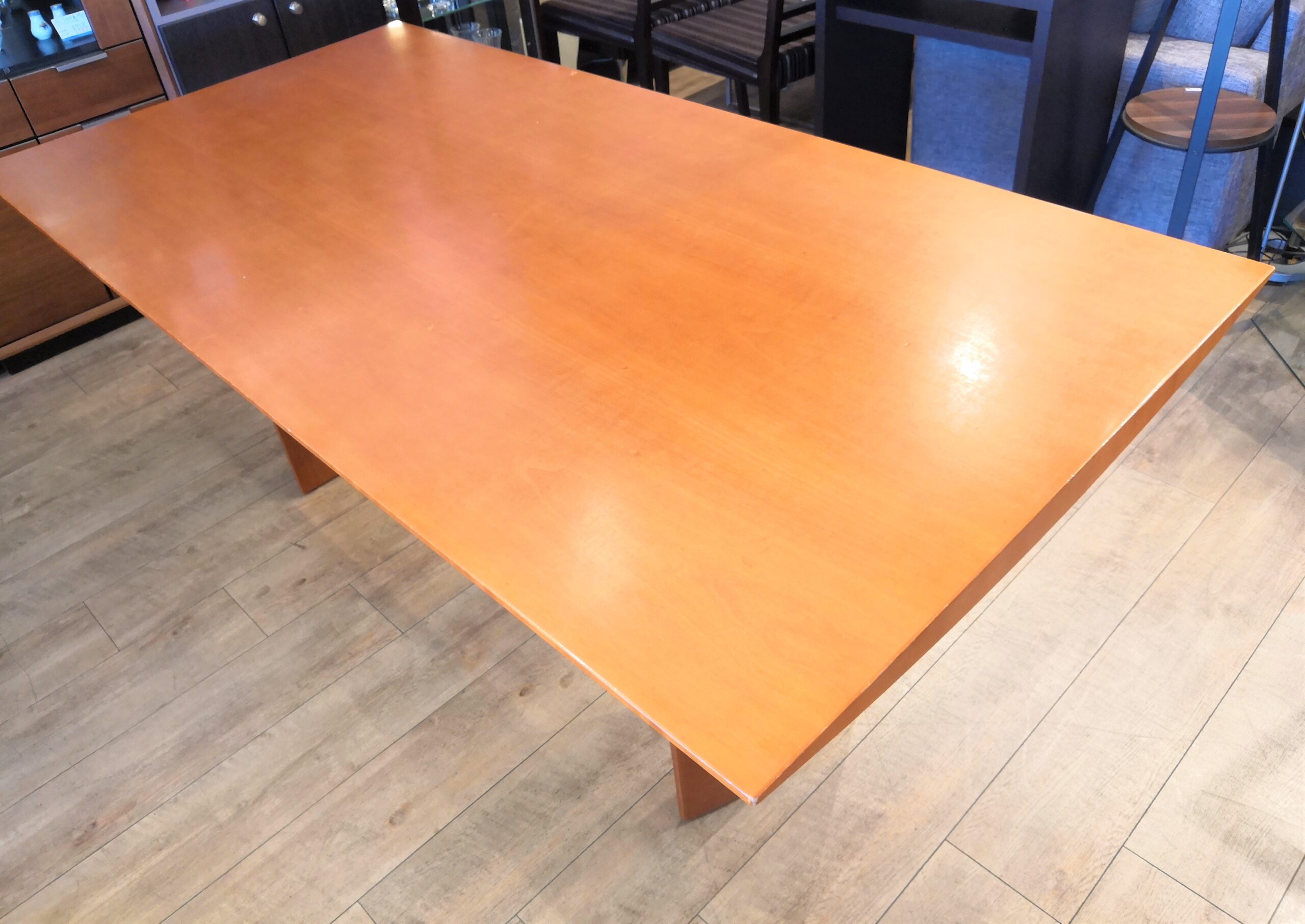 arflex アルフレックス｜TAVOLO VOLO タボロ ボーロ（展示品）- 中古家具販売・展示家具販売の「コンセプトデザイン」デザイナーズ家具 ／北欧家具／アンティーク／ユーズド家具・中古家具買取・中古リサイクルのイン