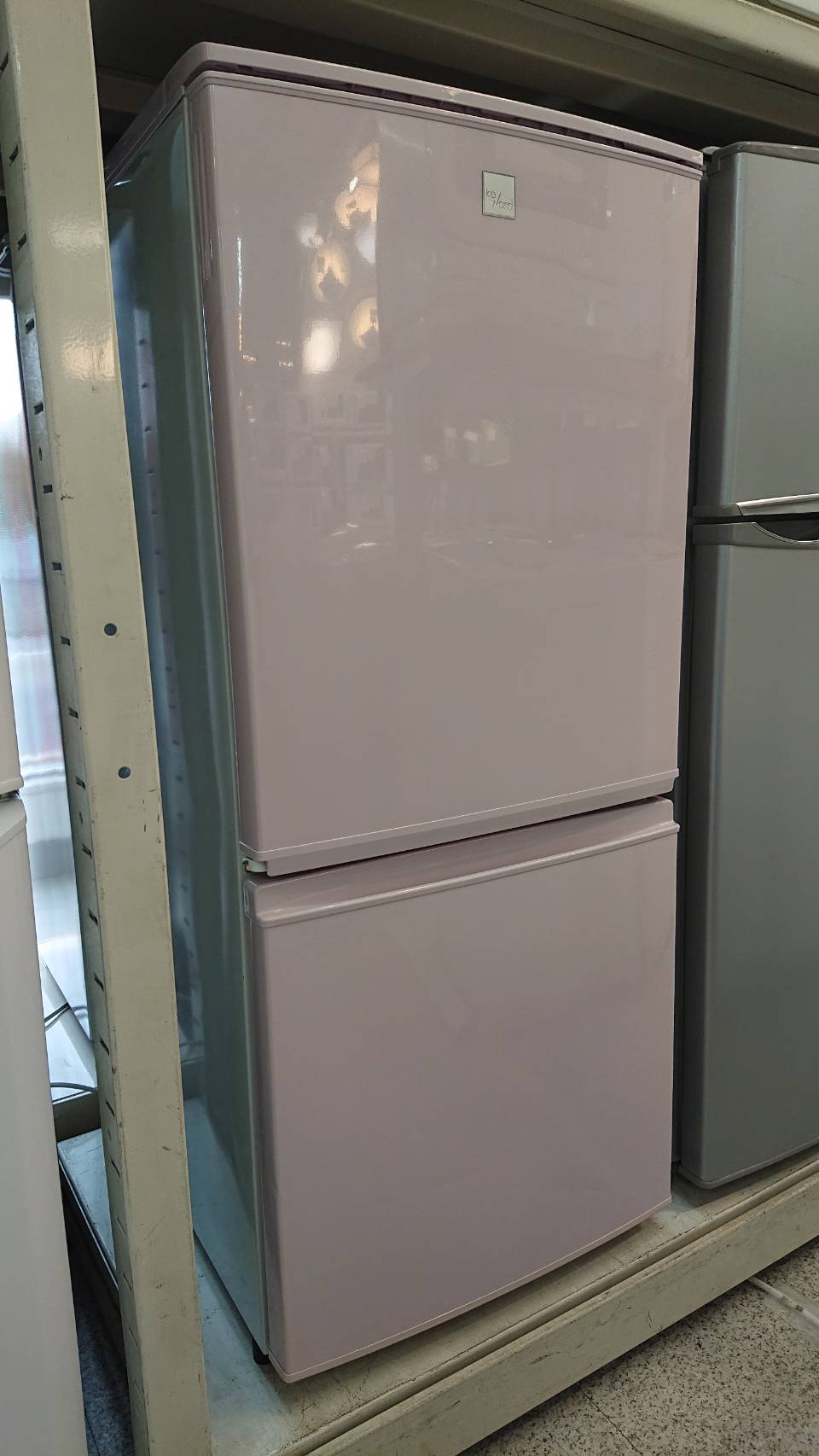 シャープ 137L冷凍冷蔵庫 SJ-14E3-KP 2016年製 ピンク 買取しました ...