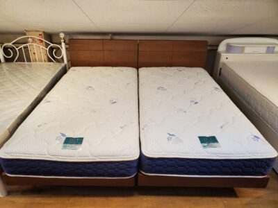 FRANCEBED　フランスベッド　シングルベッド　シングルサイズ　ベッド　ボンネルコイル　マットレス　同型2本　キングサイズ　ウォールナットカラー　ダークブラウン　コンセント付　棚付　シンプル　インダストリアル　モダン　リサイクルショップ　再良市場　天白　名東　昭和　千種　瑞穂　緑　日進　豊明　中古　