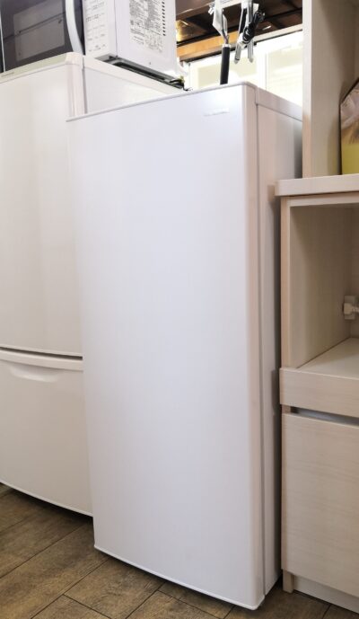 アイリスオーヤマ IRIS ノンフロン 119L 省エネ 自動霜取り IUSN-12A-W 1ドア フリーザー 冷凍庫
