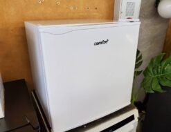 comfee’　1ドア　45L　冷蔵庫　小型　2022年製　高年式　直冷式　サブ　2台目　省エネ　温度調節　6段階　リサイクルショップ　再良市場　天白　名東　昭和　千種　瑞穂　緑　日進　豊明　東郷　おススメ　オススメ　中古　美品