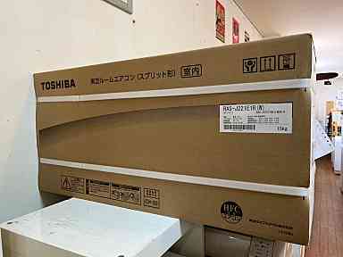 TOSHIBA　2.2kwルームエアコン　RAS-J221E1R　2022年製