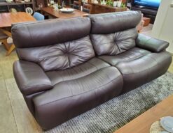 電動リクライニングソファ　ワイド2シーターソファ　ハイバック　2シーターソファ　ダークブラウン　可動式ヘッドレスト　リサイクルショップ　再良市場　天白　名東　昭和　千種　瑞穂　緑　日進　豊明　東郷　おススメ　オススメ お洒落　オシャレ　中古　美品