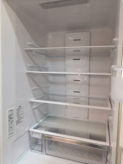 HITACHI 日立 2022年製 Ｒ-V38RV(N) 右開き 3ドア シャンパン 真ん中野菜室 自動製氷 375L 冷凍冷蔵庫 2