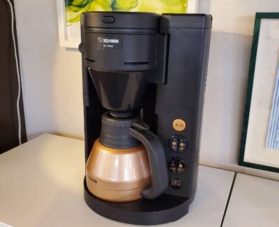 ZOJIRUSHI　象印　全自動コーヒーメーカー　2020年製　ミル付き　ドリップ式　ステンレスサーバー　珈琲通　1杯　4杯　まほんびんタイプ　デカンタ　ステンレスメッシュフィルター　マイコン予熱　ダブル加熱　全自動　挽きたて　コーヒーメーカー　リサイクルショップ　再良市場　天白　名東　昭和　千種　瑞穂　緑　日進　豊明　東郷　おススメ　オススメ お洒落　オシャレ　中古　美品