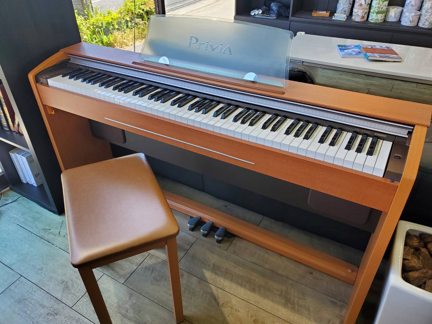 京都市CASIO PX-720C 電子ピアノ+椅子 2008年製ブラウン 京都市CASIO PX-720C 電子ピアノ+椅子 2008年製ブラウン - メルカリ
