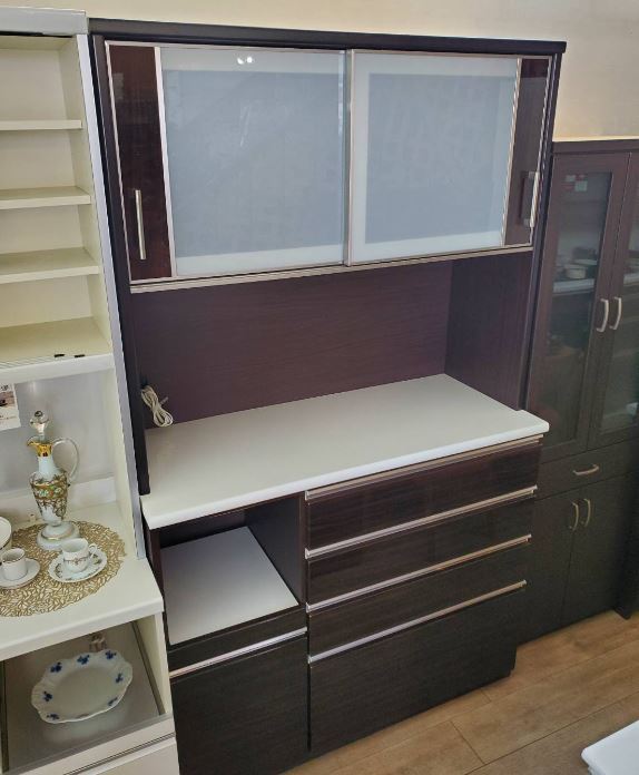 ニトリキッチン収納リガーレ(ミドルブラウン)