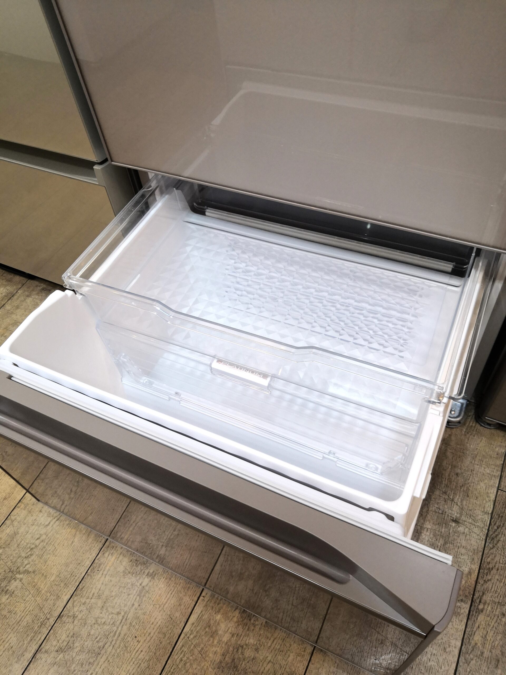中古近郊自社便可 日立 470L 5ドア冷蔵庫 R-HWS47R-XN 2022年製 高年式モデル クリスタルシャンパン 6ヶ月保証付き-COSMO  SPACE online