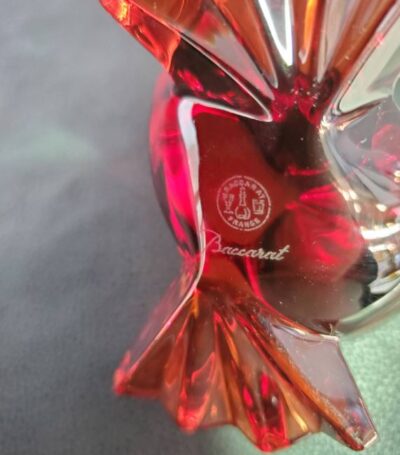 Baccarat　バカラ　Vega　Fortissimo　フローティッシモ　フローティシモ　フォルティッシモ　フォルティシモ　ワイングラス　トール　グラス　レッド　赤　クリスタル　フィギュア　オブジェ　ハトツガイ　鳩つがい　　リサイクル　最良市場　天白区　名東区　昭和区　千種区　瑞穂区　緑区　日進市　豊明市　東郷町　買取　出張買取　高価買取　販売　お値打ち　特価　1点物　1点モノ　早い者勝ち　おすすめ　おしゃれ　中古品　中古美品　キレイ