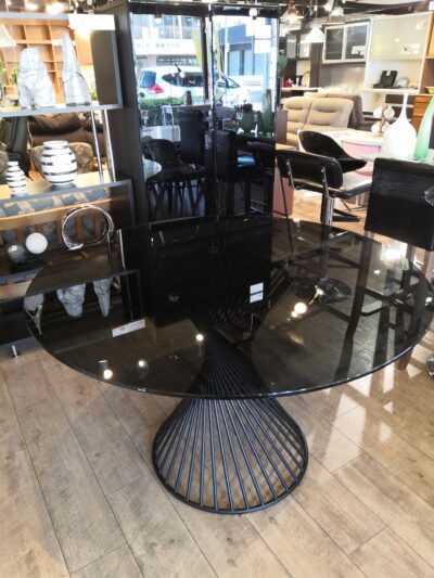 Calligaris カリガリス VORTEX ヴォルテックス 透過ガラス マットブラック 円形ダイニングテーブル 1