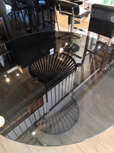 Calligaris カリガリス VORTEX ヴォルテックス 透過ガラス マットブラック 円形ダイニングテーブル 2