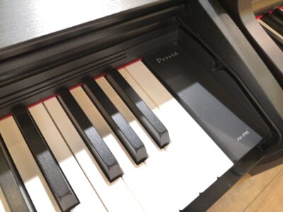CASIO Privia PX-770BK 2017年製 88鍵盤 木目調 スタイリッシュ 鍵盤楽器 デジタルピアノ 電子ピアノ 2