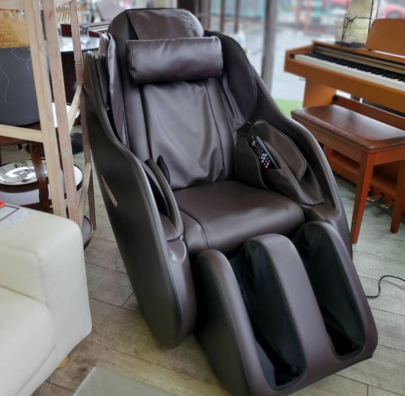 ☆THRIVE スライヴ マッサージチェア 月弥 KAGUYA CT-100 2023年製