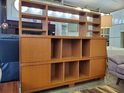 サイドボード　木製　シェルフ　本棚　カップボード　飾り棚　リビングボード　キャビネット　ミッドセンチュリー　昭和レトロ　和モダン　ヴィンテージ風　レトロ　書棚　リサイクルショップ　再良市場　天白　名東　昭和　千種　瑞穂　緑　日進　豊明　東郷　おススメ　オススメ お洒落　オシャレ　中古